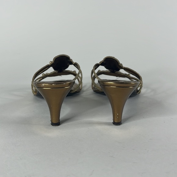 NINE WEST HEELS - Picture 5 of 6